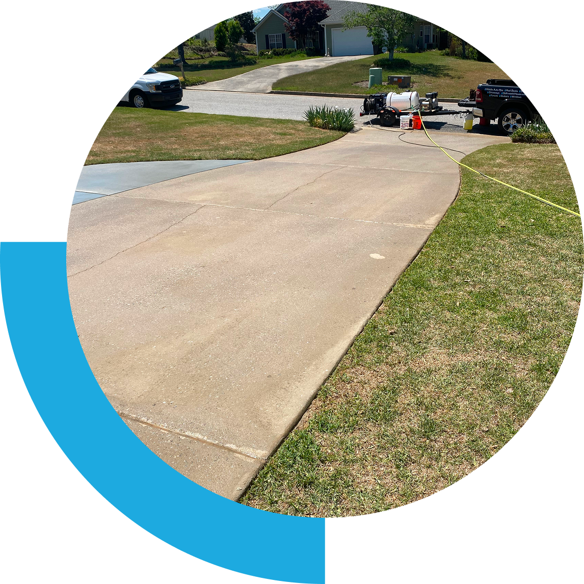 Driveway pressure washing equipment with hose